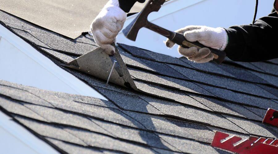 Expert flood damage restoration services in Lovell, WY